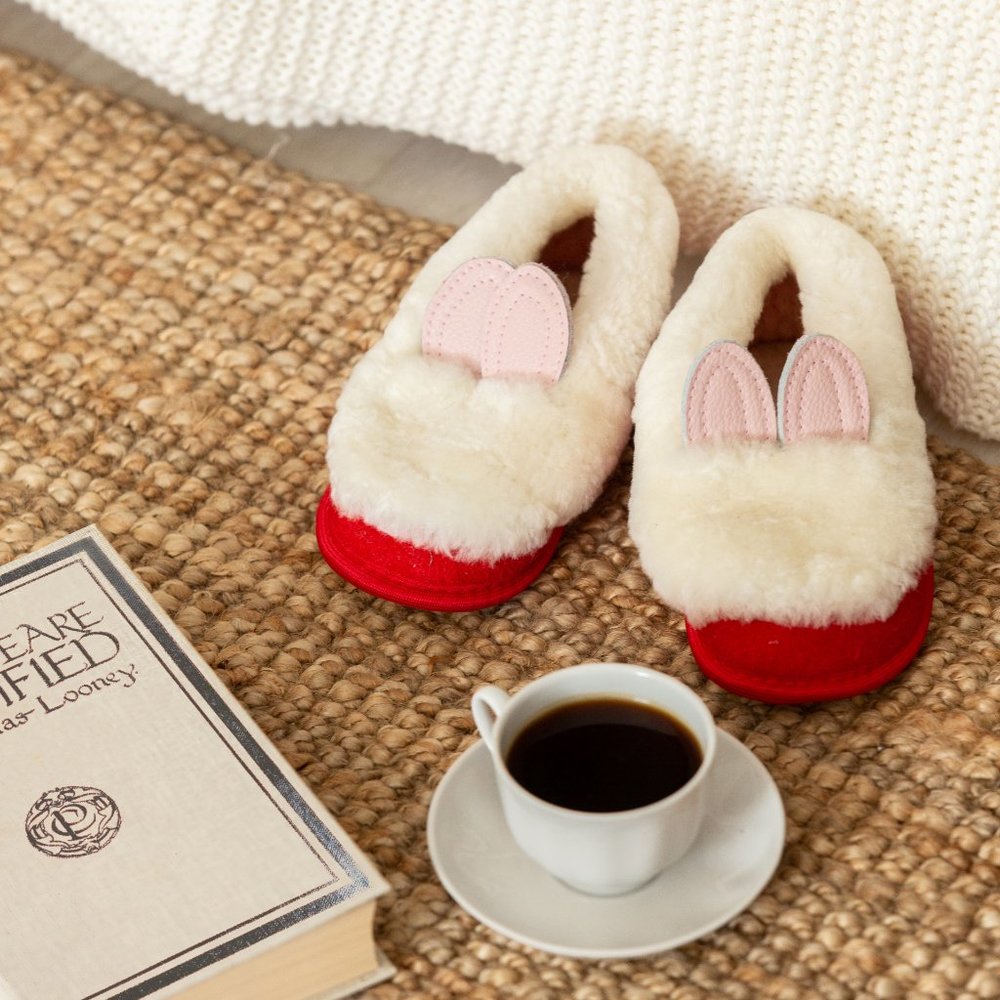 Natural Merino slippers sheepskin "Red Bunny ears"